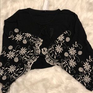 Wide Arm Top with Embroidery